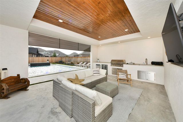 1602 Urban Harvest Drive, Richmond, TX 77406