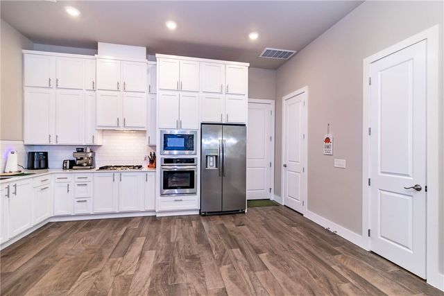 146 E South Street, Fayetteville, AR 72701