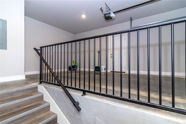 146 E South Street, Fayetteville, AR 72701