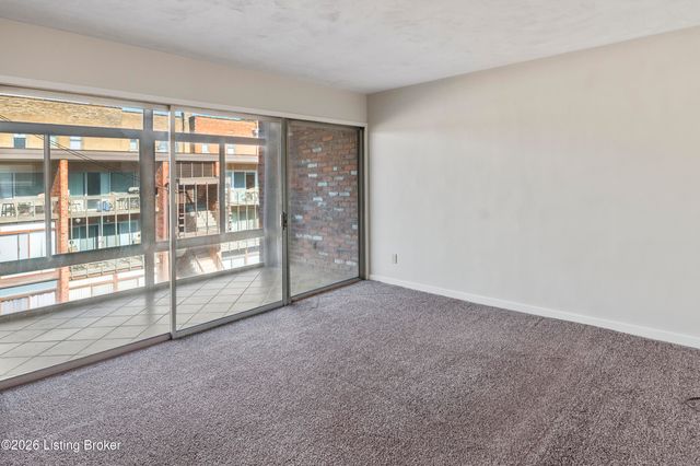 1040 Cherokee Rd APT F6, Louisville, KY 40204