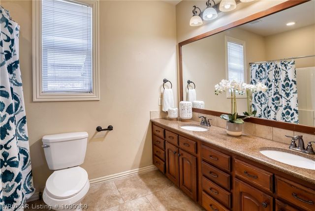 2811 S 87th Drive, Fort Smith, AR 72903