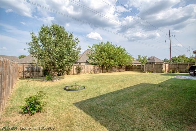 2811 S 87th Drive, Fort Smith, AR 72903