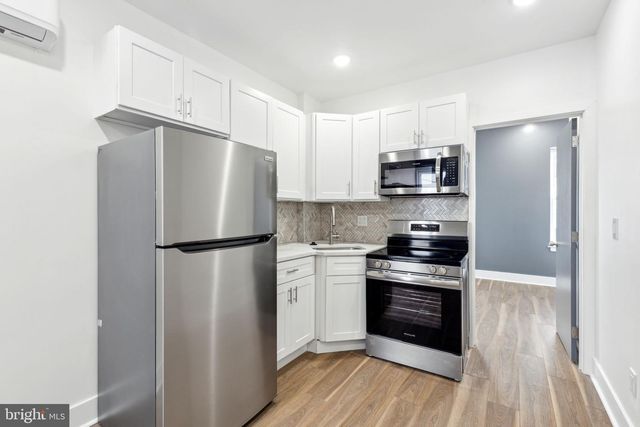 5212 HARLAN ST, Philadelphia, PA 19131