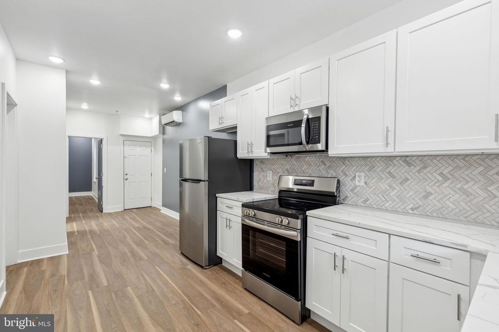 5212 HARLAN ST, Philadelphia, PA 19131