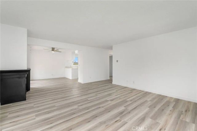 935 W 10th St, San Pedro, CA 90731