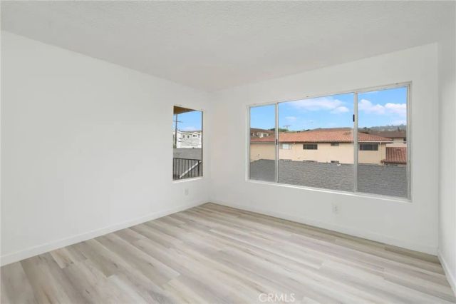 935 W 10th St, San Pedro, CA 90731