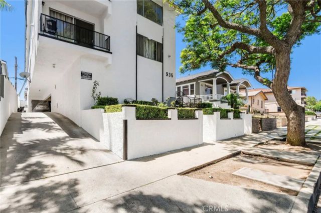 935 W 10th St, San Pedro, CA 90731