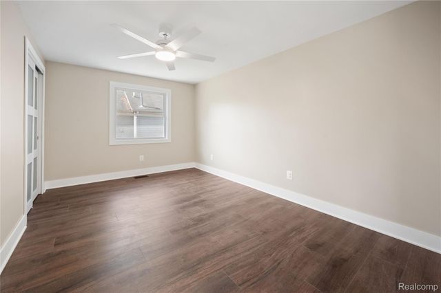 3515 Highland Boulevard, Highland Charter Township, MI 48356