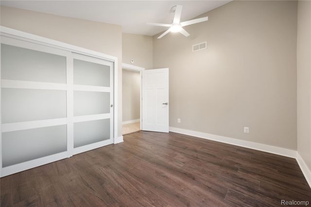 3515 Highland Boulevard, Highland Charter Township, MI 48356