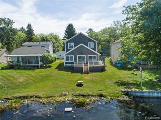 3515 Highland Boulevard, Highland Charter Township, MI 48356
