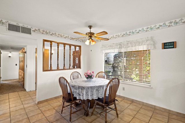 1001 Zinfandel Pl, Modesto, CA 95351