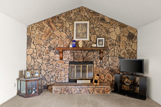 1001 Zinfandel Pl, Modesto, CA 95351