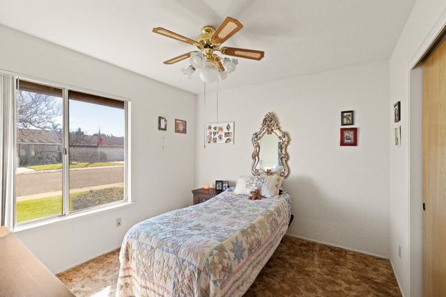 1001 Zinfandel Pl, Modesto, CA 95351