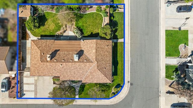 1001 Zinfandel Pl, Modesto, CA 95351