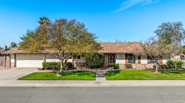 1001 Zinfandel Pl, Modesto, CA 95351