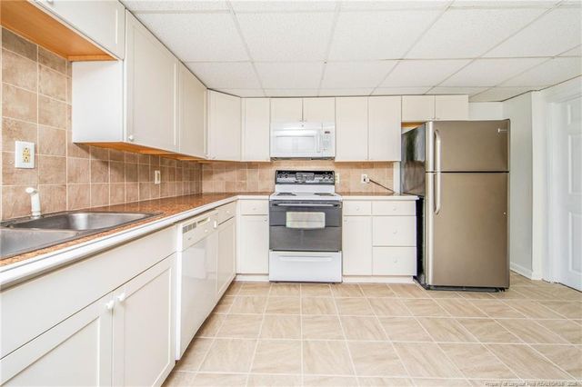 3127 Phillies Circle, Fayetteville, NC 28306