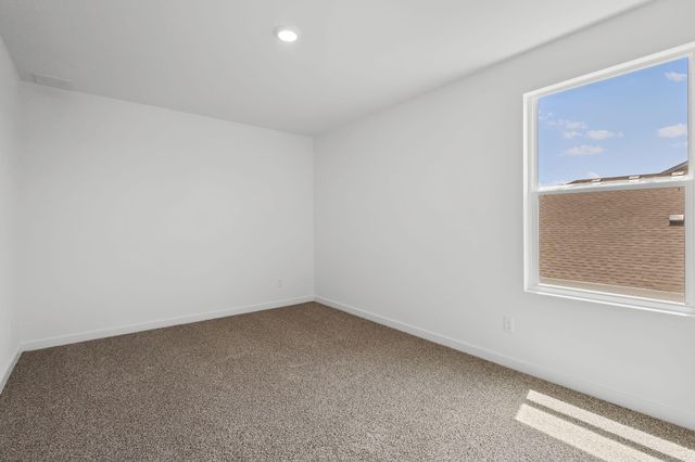 167 Cressmoor Boulevard, Hobart, IN 46342