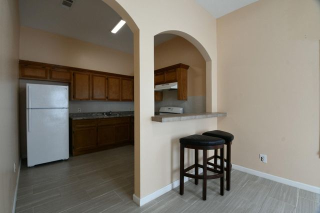 5817 Gaston Street B, Houston, TX 77016