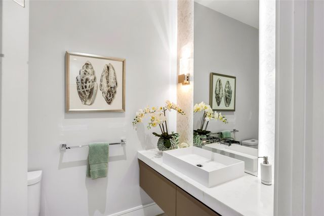 3129 NE 31st Avenue, Lighthouse Point, FL 33064