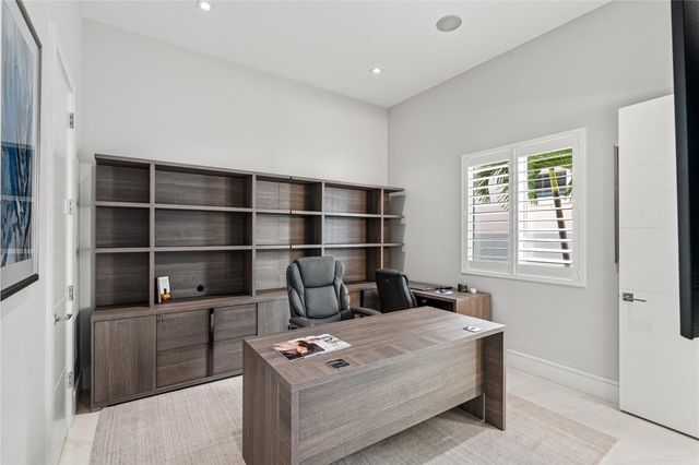 3129 NE 31st Avenue, Lighthouse Point, FL 33064