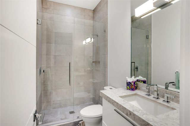 3129 NE 31st Avenue, Lighthouse Point, FL 33064