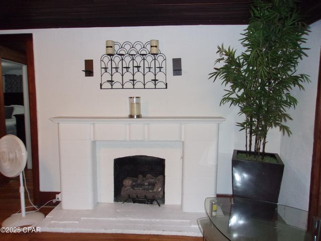 3310 Jackson Avenue, Vernon, FL 32462