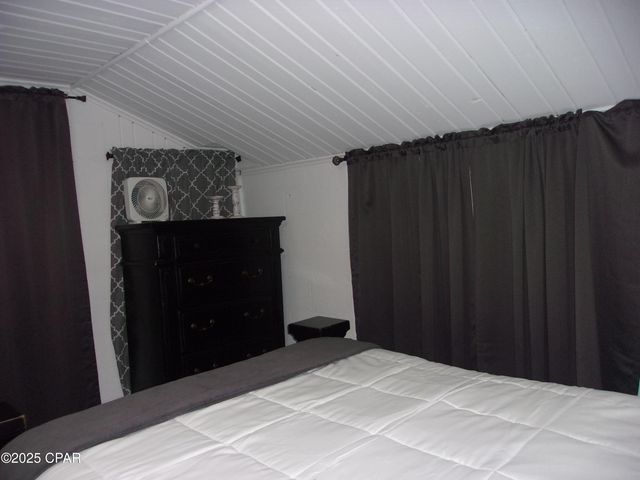 3310 Jackson Avenue, Vernon, FL 32462