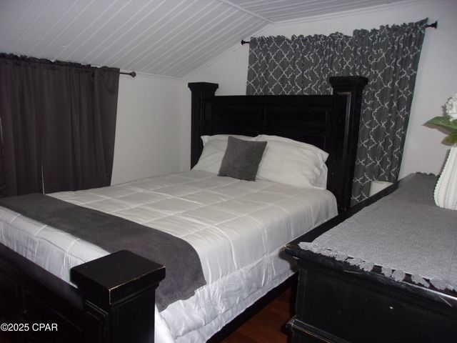 3310 Jackson Avenue, Vernon, FL 32462