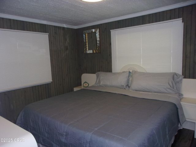 3310 Jackson Avenue, Vernon, FL 32462