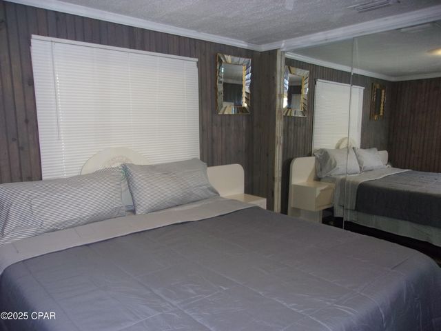 3310 Jackson Avenue, Vernon, FL 32462