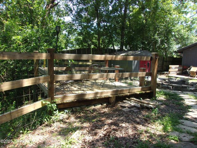 3310 Jackson Avenue, Vernon, FL 32462