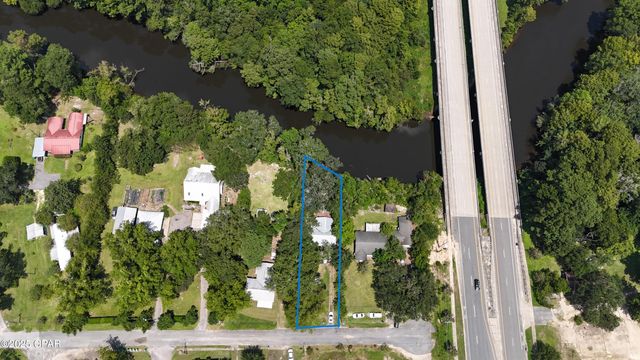 3310 Jackson Avenue, Vernon, FL 32462