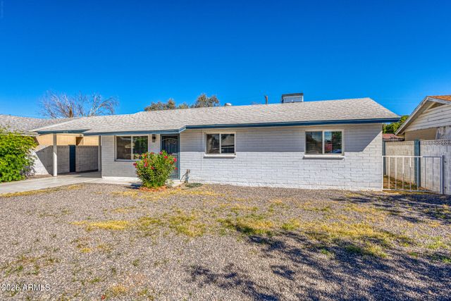 4938 W MCLELLAN Road, Glendale, AZ 85301