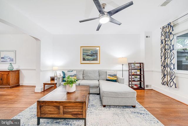 4823 9TH ST NW, Washington, DC 20011