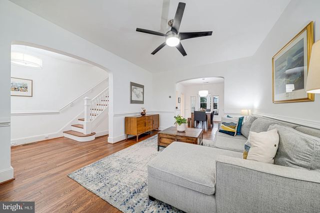4823 9TH ST NW, Washington, DC 20011