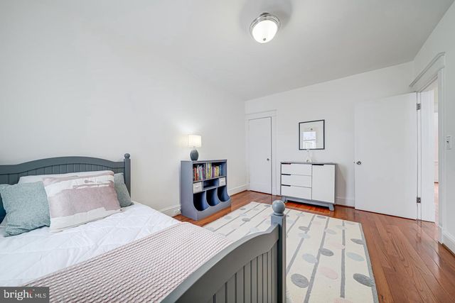4823 9TH ST NW, Washington, DC 20011