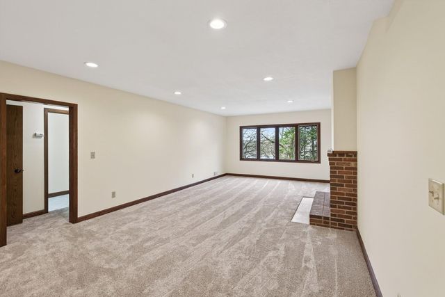 13001 Maywood Lane, Hopkins, MN 55343