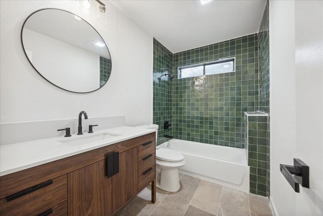 2310 Stratford DR, Round Rock, TX 78664