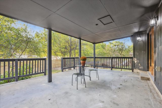 2310 Stratford DR, Round Rock, TX 78664
