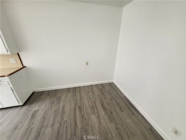 6821 11th Ave., Los Angeles, CA 90043