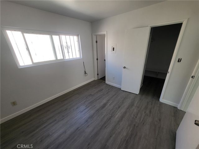 6821 11th Ave., Los Angeles, CA 90043