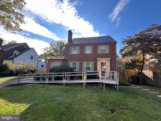 428 N MONROE ST, Arlington, VA 22201