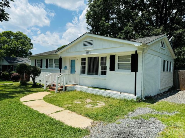 2823 Albany Lane, Charlotte, NC 28205