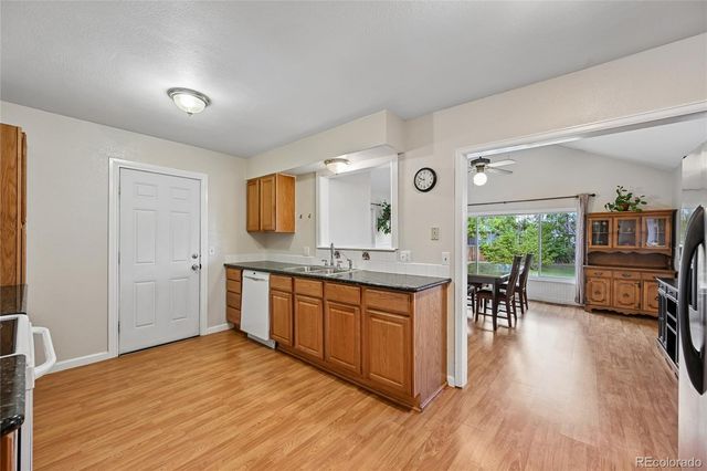 1555 S Sedalia Street, Aurora, CO 80017