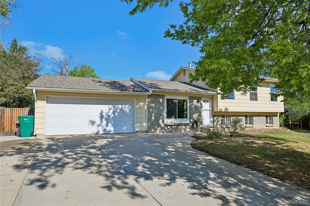 1555 S Sedalia Street, Aurora, CO 80017