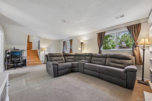 1555 S Sedalia Street, Aurora, CO 80017