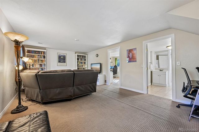 1555 S Sedalia Street, Aurora, CO 80017