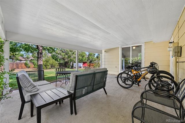 1555 S Sedalia Street, Aurora, CO 80017