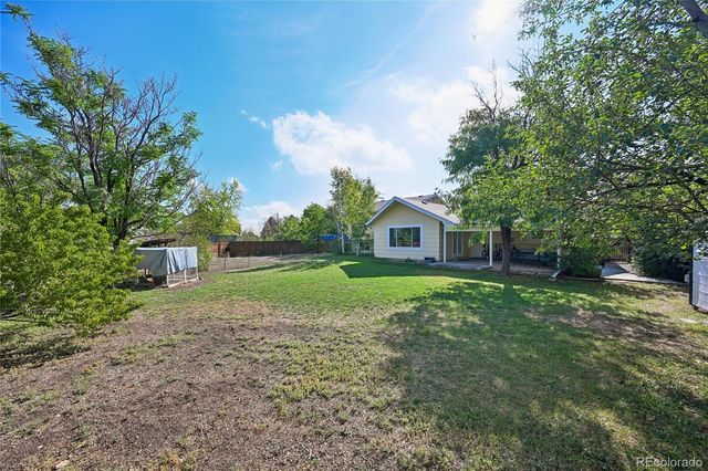 1555 S Sedalia Street, Aurora, CO 80017