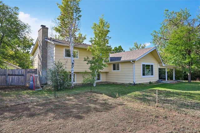 1555 S Sedalia Street, Aurora, CO 80017